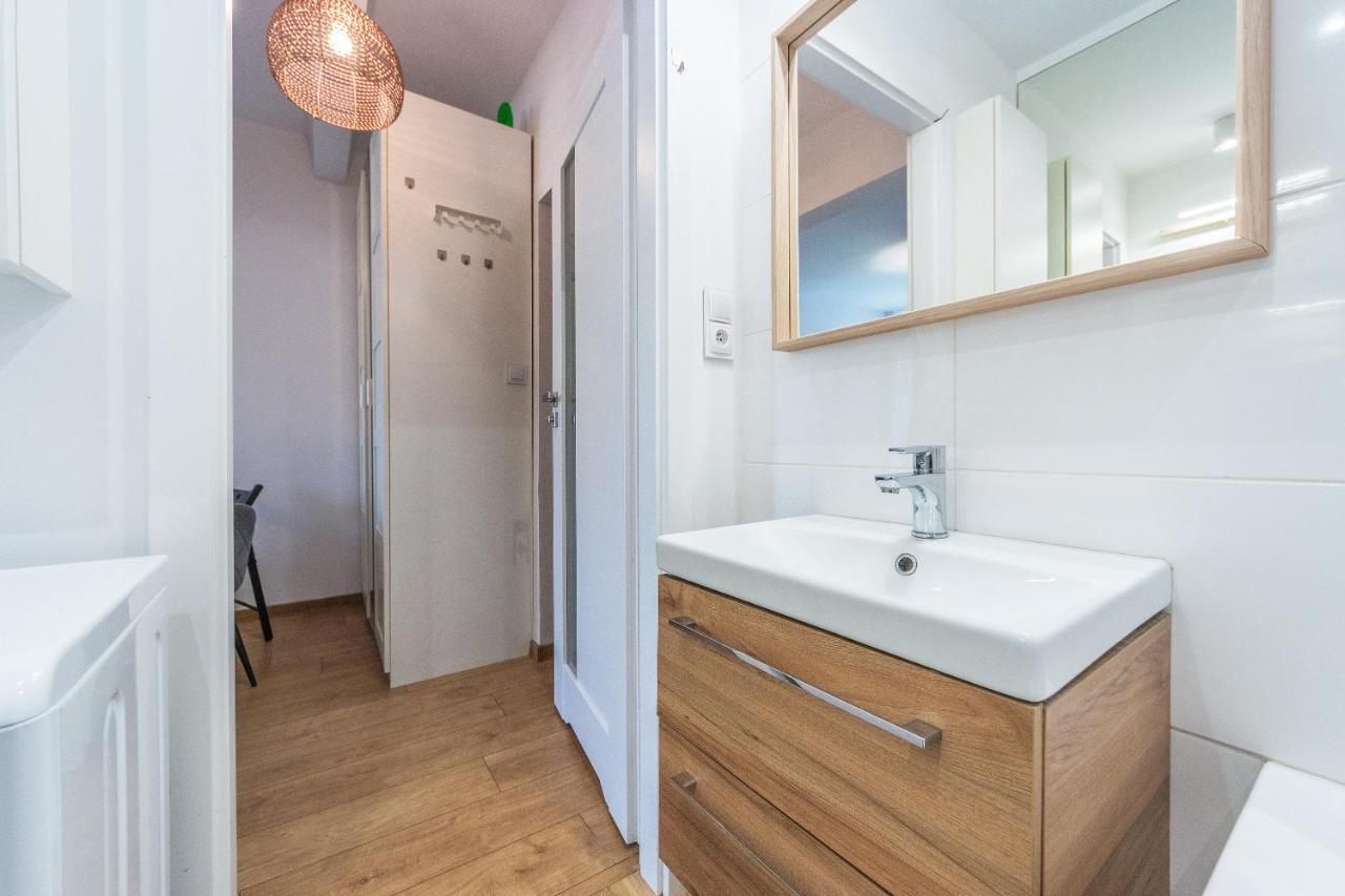 Hello Apartments Dworska Light Гданск Екстериор снимка