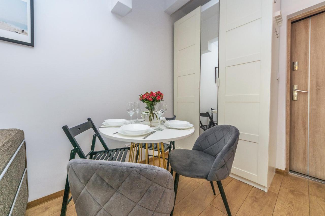 Hello Apartments Dworska Light Гданск Екстериор снимка